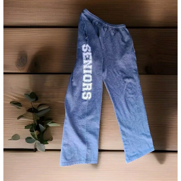 Senior Wear Seniors Class of 2025 2026 Gray Sweatpants Highschool College Womens - Picture 1 of 13